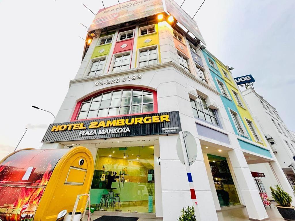 Hotel Zamburger Plaza Mahkota Malacca Exterior foto